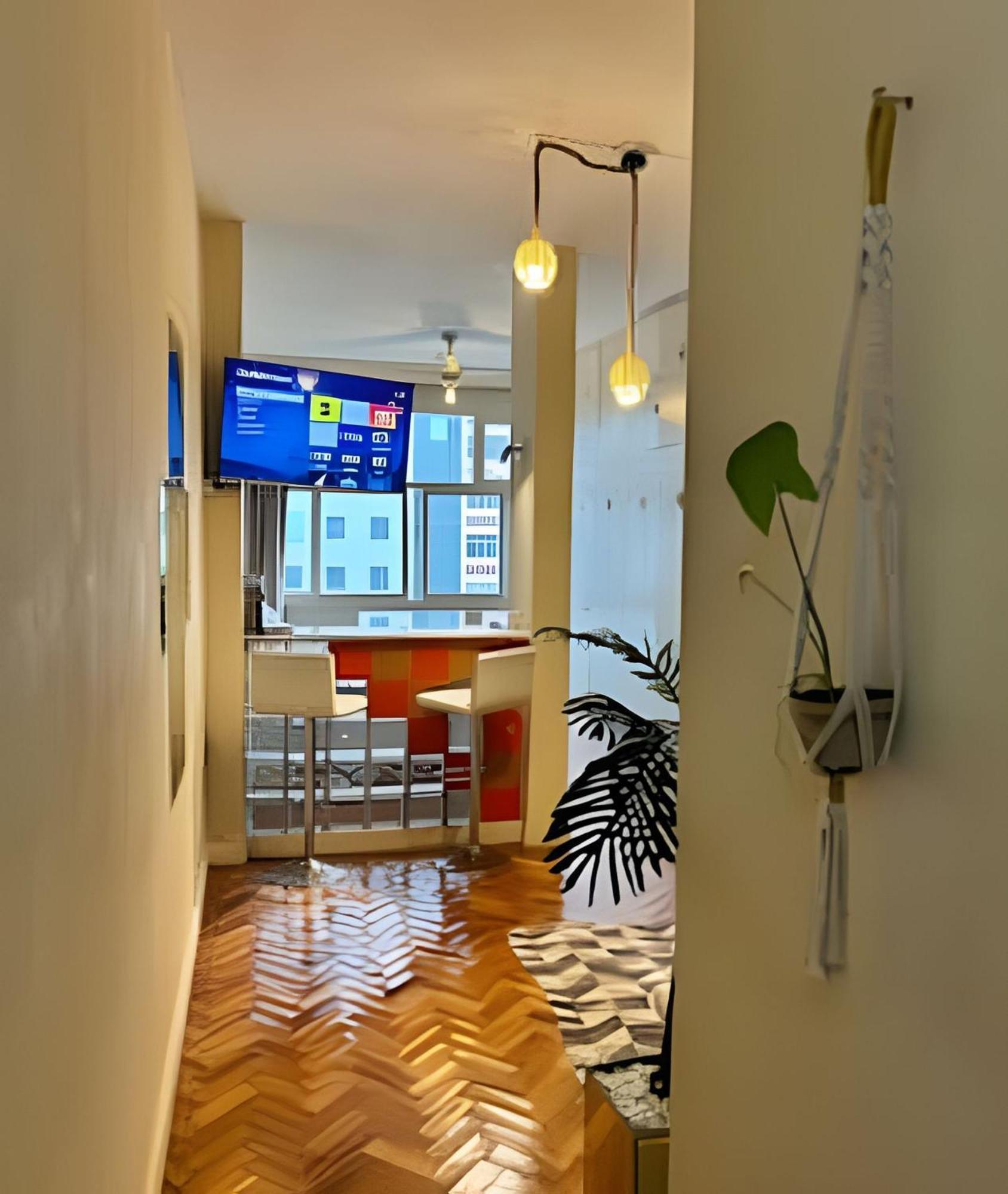 Apartamento Em Copacabana Com Vista Lateral Do Mar Rio de Janeiro Luaran gambar